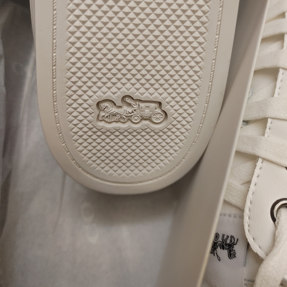 Brand NEW comfy COACH Chalk white Leather sneakers - Picture 5 of 5